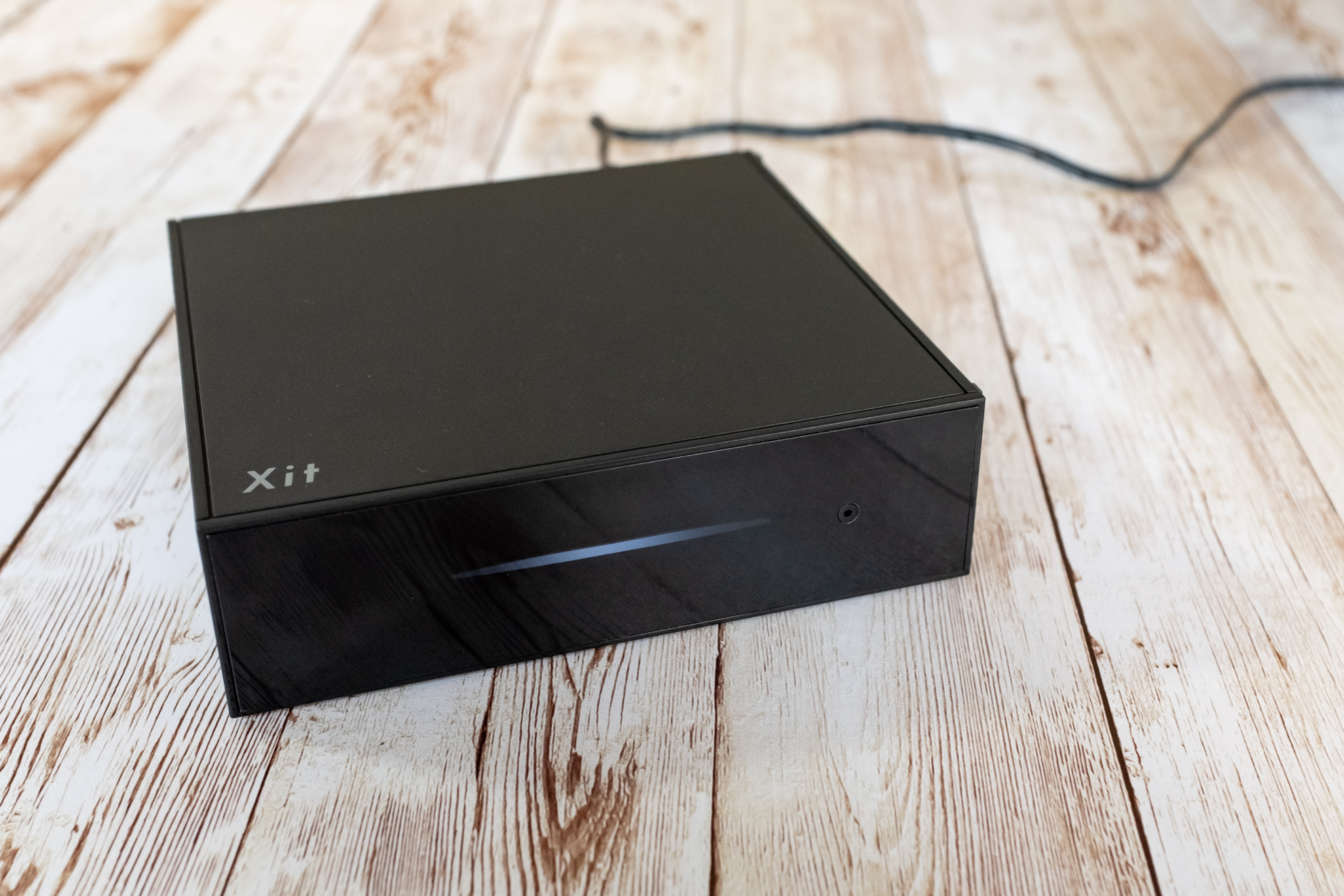 ピクセラ ワイヤレステレビチューナー Xit AirBox XIT-AIR120CW