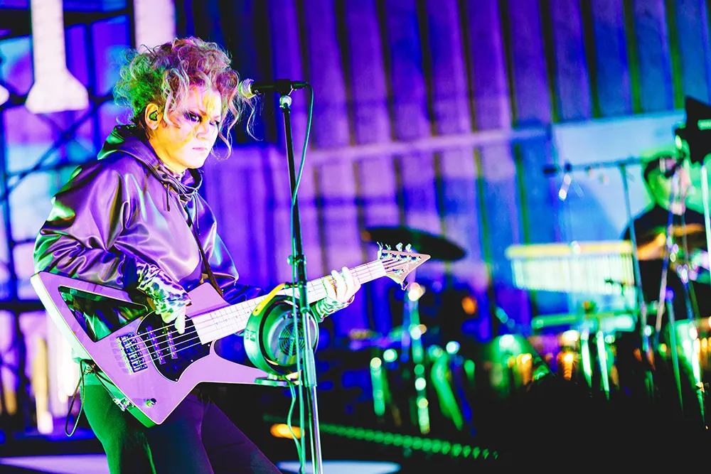 cali≠gari、大寒の日に日比谷野外大音楽堂で30周年記念公演を敢行｜DI