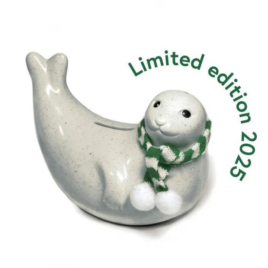 フィンランド生まれのアザラシ貯金箱 by PLASTEP | 北欧雑貨卸なら