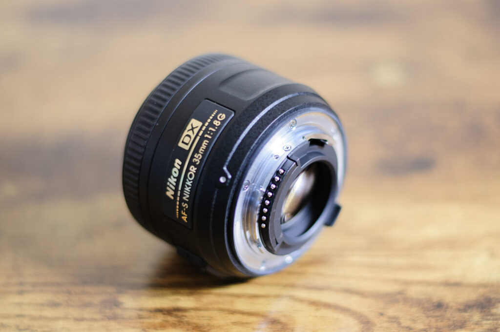 AF-S DX NIKKOR 35mm f/1.8G【レビュー / 作例】