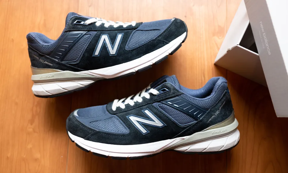 Newbalance】990v5をレビュー。完成されたデザインと履き心地。 – どどログ