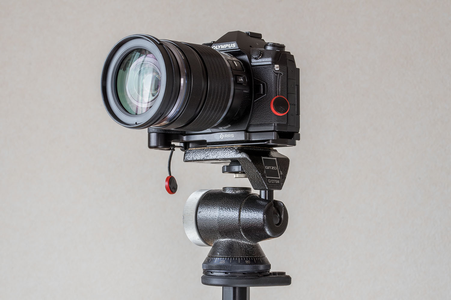 ワタシがジッツオのオフセンターボール雲台を全力で偏愛する理由 | ど