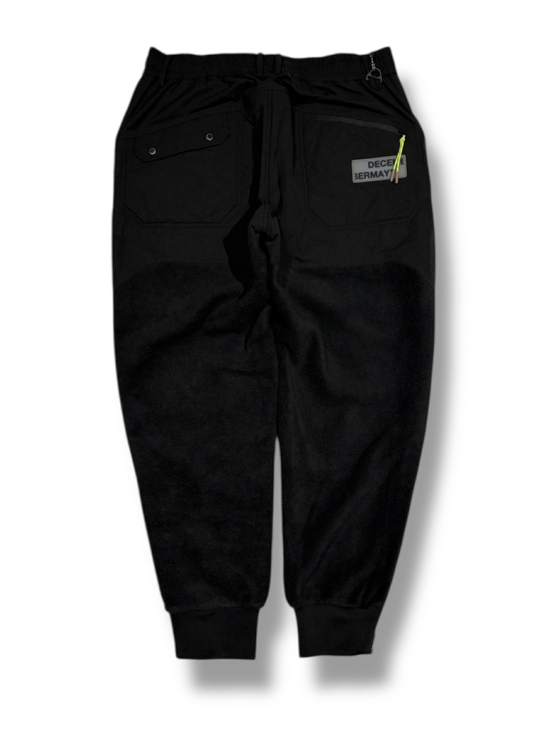 000000000831-06-l.jpg?t=