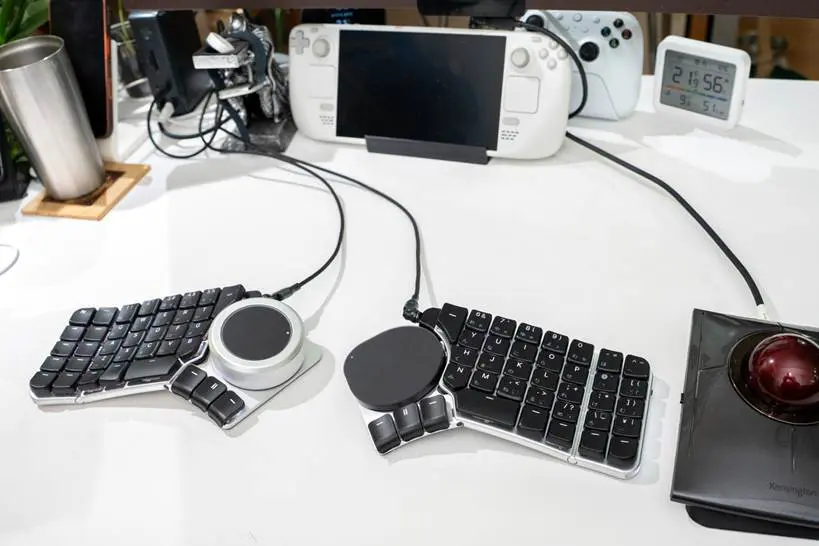 モジュール交換式の分割キーボード「Naya Create」日本語配列モデルが