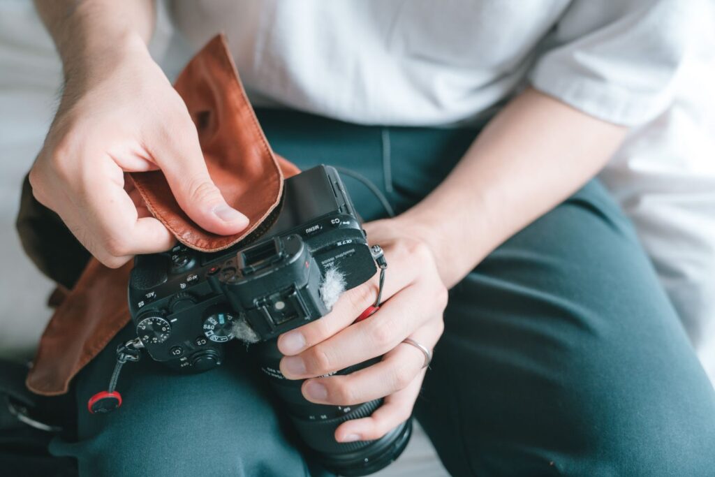 高澤けーすけコラボ】レザーカメララップ | drip（ドリップ） インフル