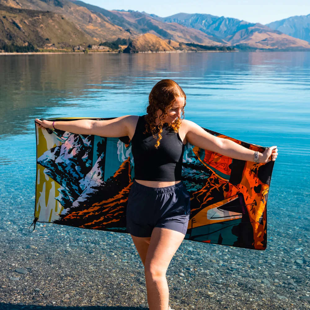 DryFoxCo | Adventure Towel Beach Size L with Pouch | Campout