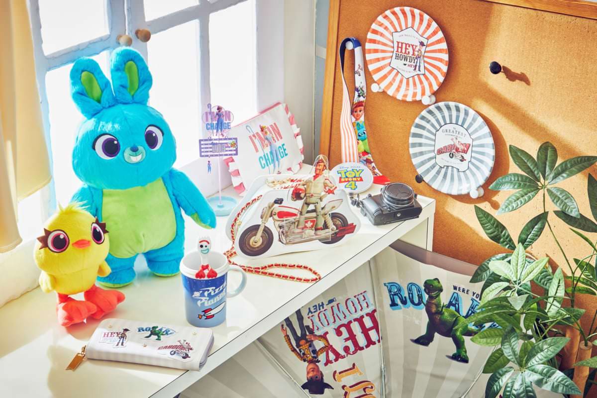 ボー・ピープや移動遊園地モチーフ！ディズニーストア『トイ