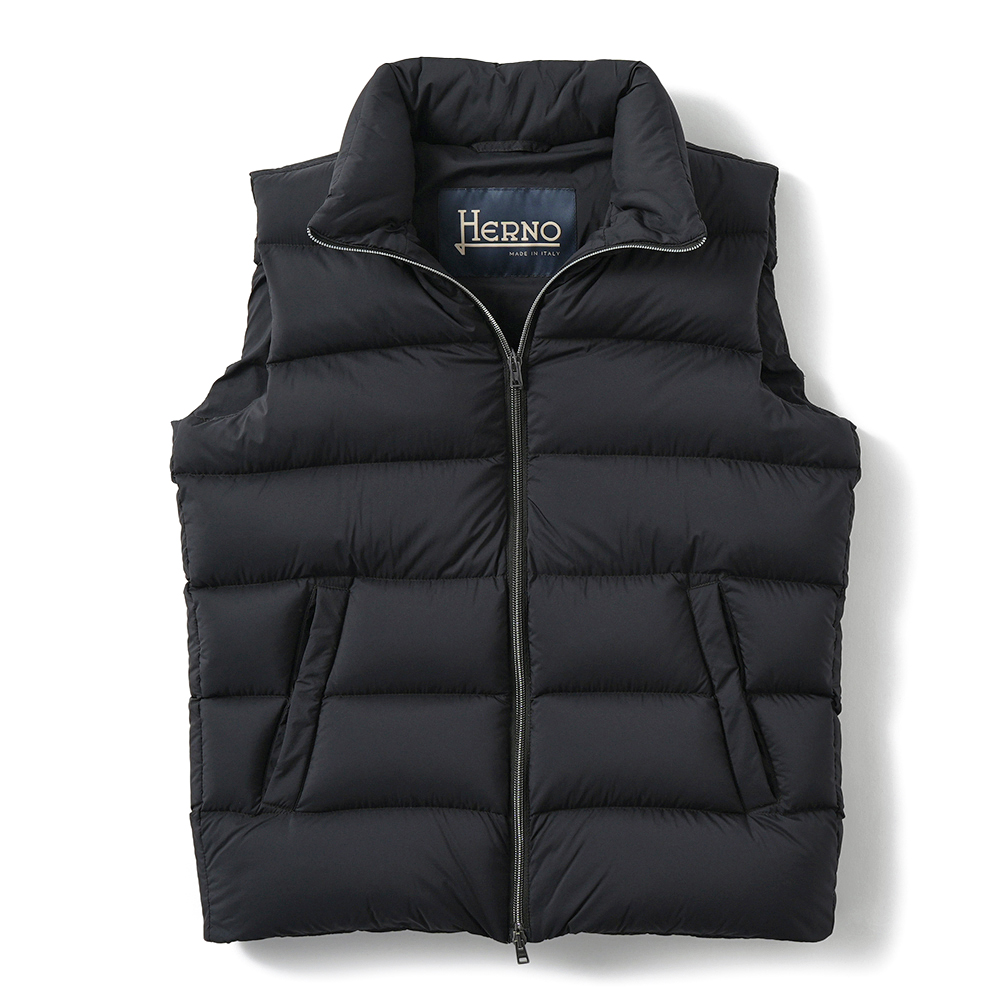 HERNO ECOAGE 撥水ナイロン フーデッドダウンベスト PI001186U-12456Z