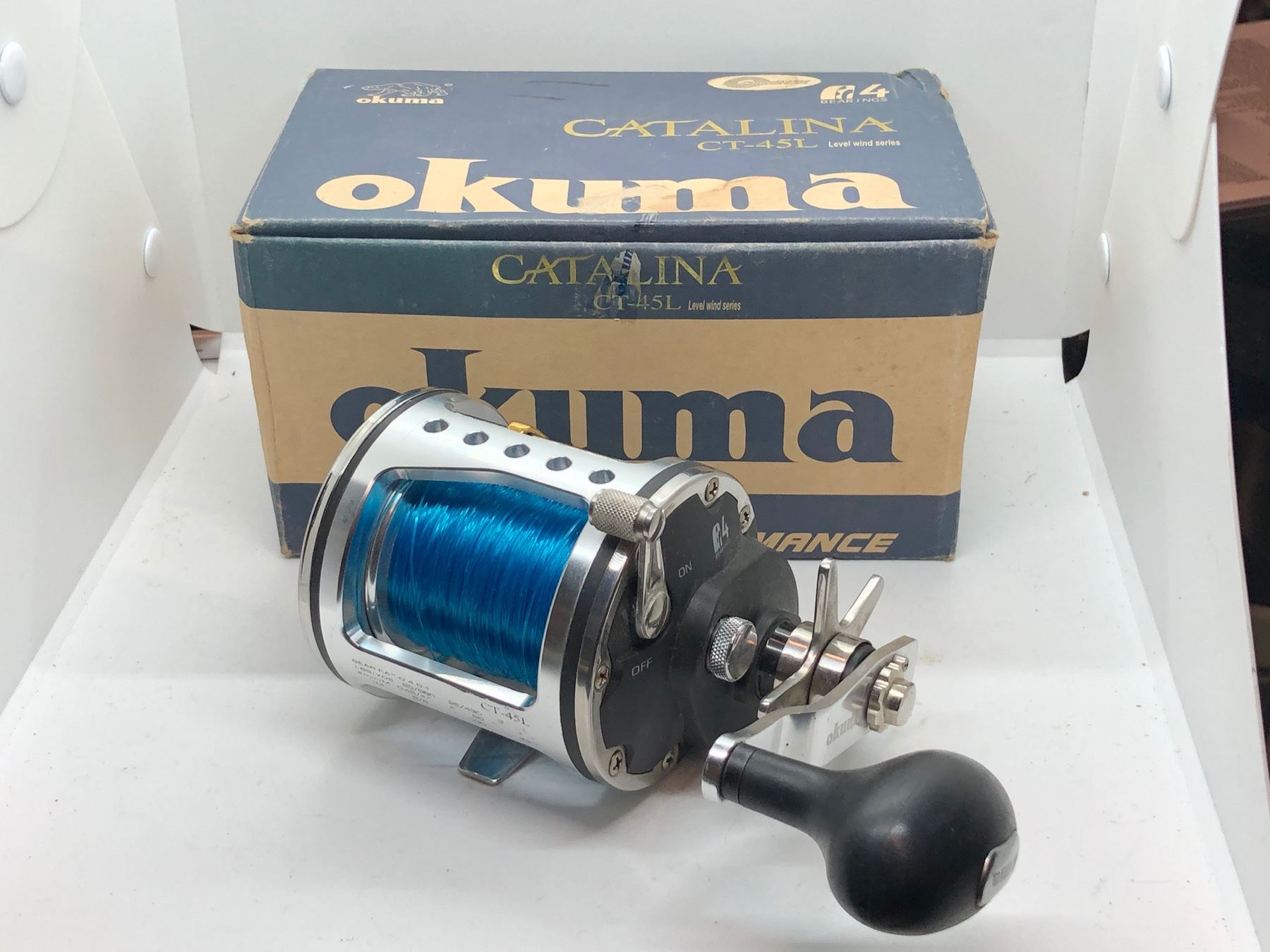 Okuma Catalina CT-45L level wind reel w/orginal box