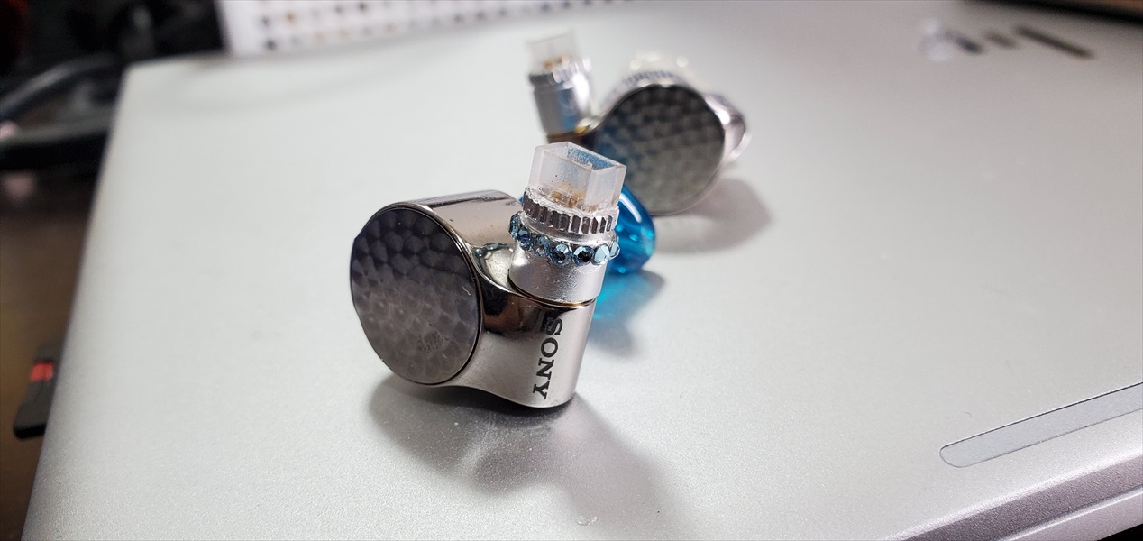 SONY IER-Z1R用 CIEM2ピン＆MMCXプラグアダプタ – E4UA