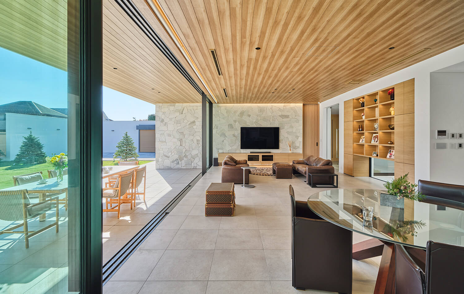 水平に広がる平屋｜226｜ソフトモダン｜ギャラリー邸別｜高級注文住宅