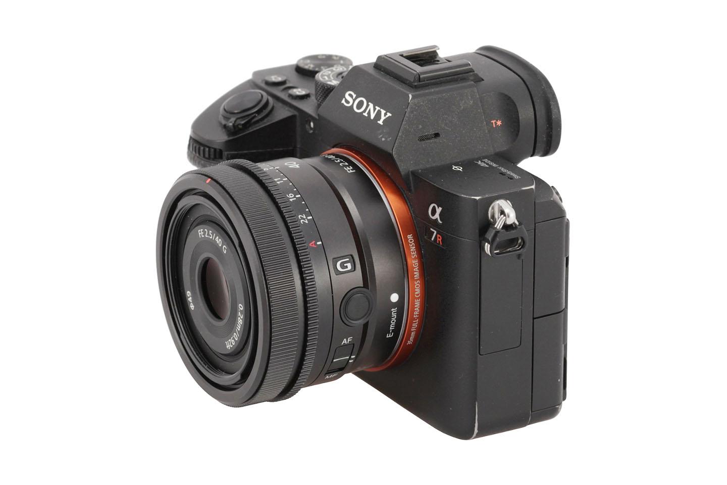 SONY FE 40mm F2.5 G｜撮影機材レンタルからEDIT・MA作業まで24時間