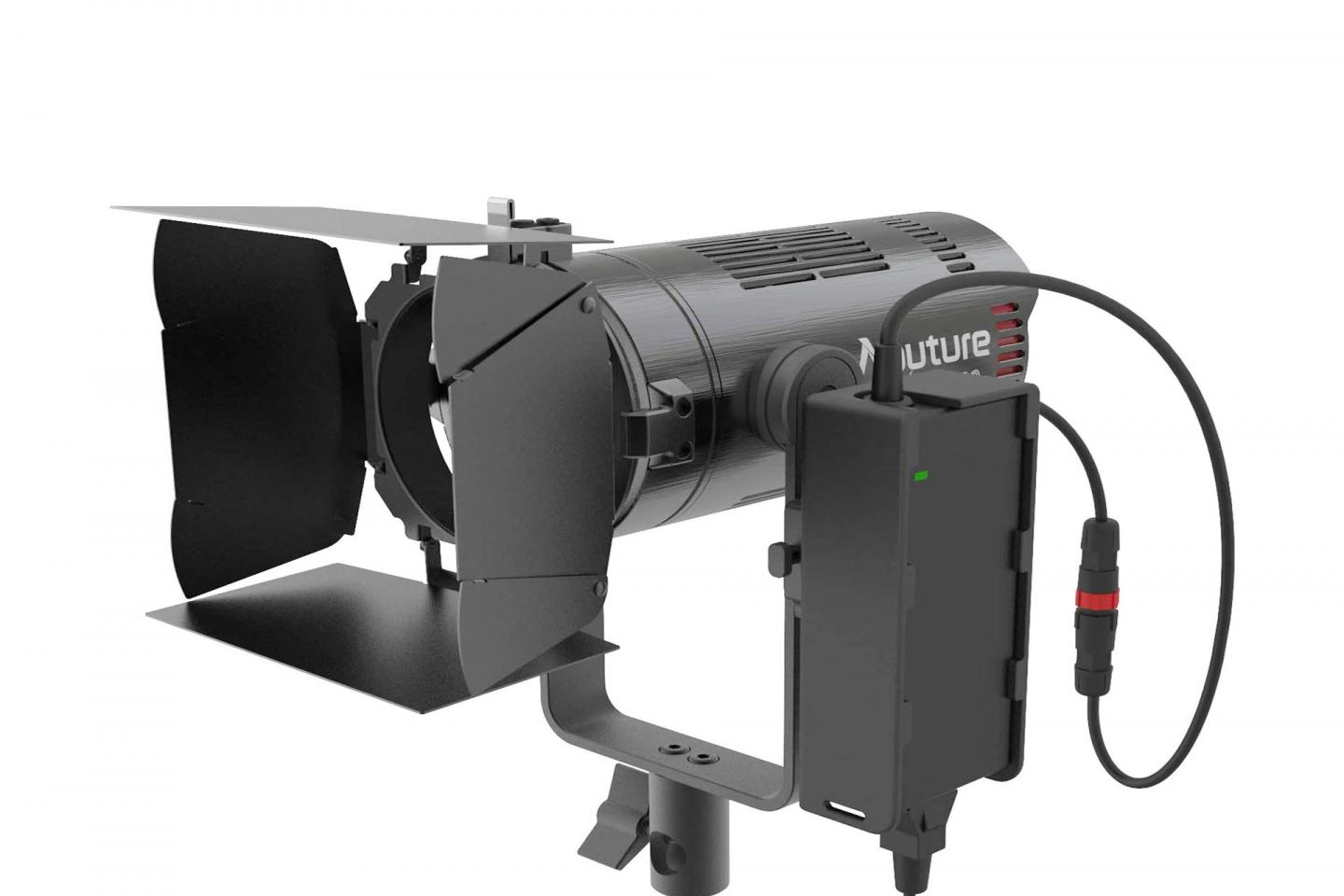 Aputure LightStorm 60X｜撮影機材レンタルからEDIT・MA作業まで24時間