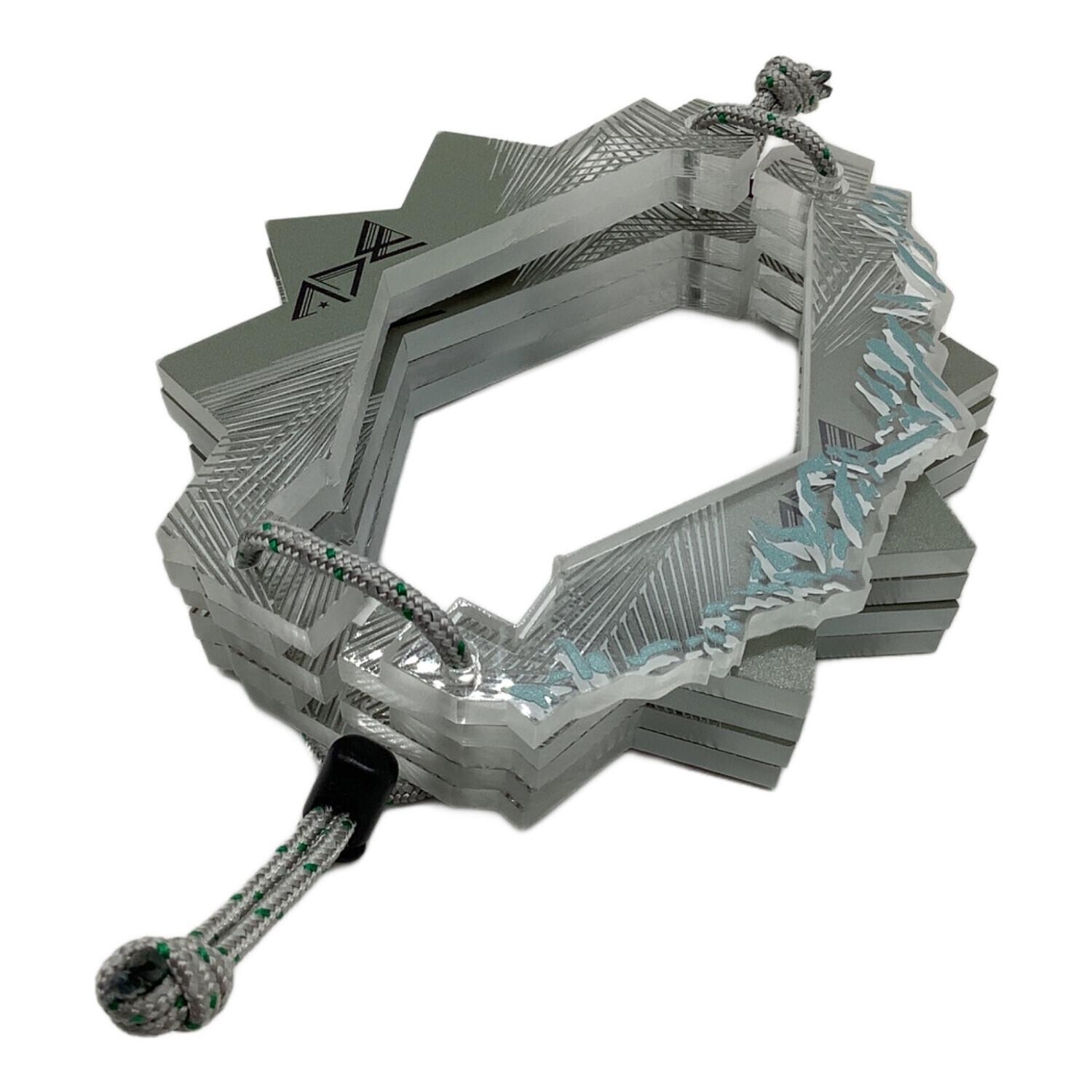 bonbonero (ボンボネロ) ランタンアクセサリー グレー WINDY AND RAINY