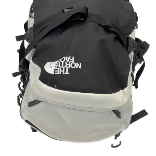 THE NORTH FACE (ザ ノース フェイス) バックパック 35L ホワイト