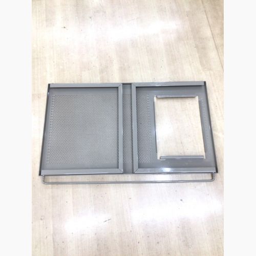 bush de BRUNT (ブラント) アウトドアテーブル タンカラー REALIST