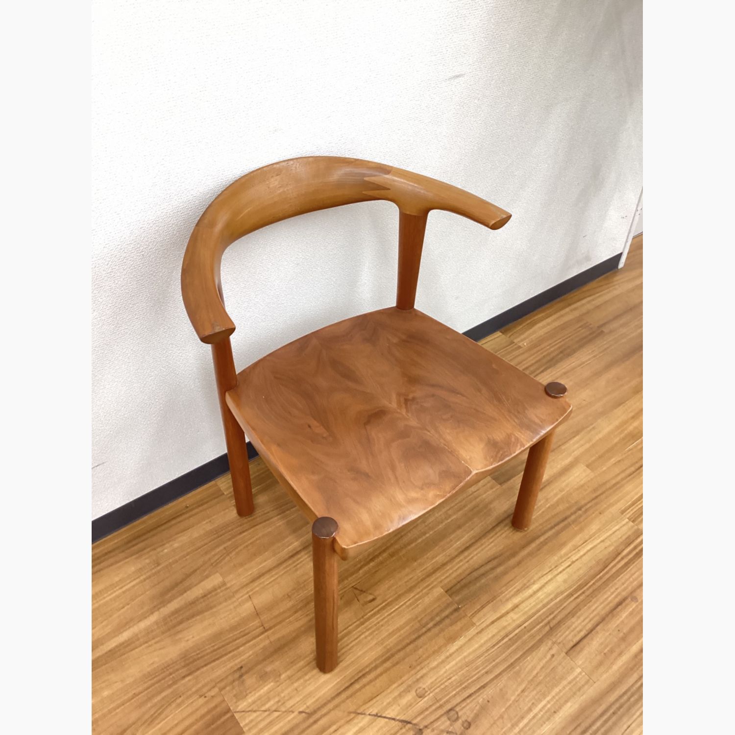 家具蔵 (カグラ) 無垢材 アームチェア アルコⅡ｜トレファクONLINE