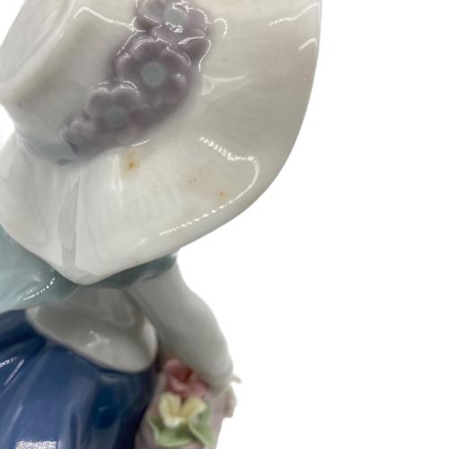 LLADRO (リヤドロ) フィギュリン きれいな花ばかり｜トレファクONLINE