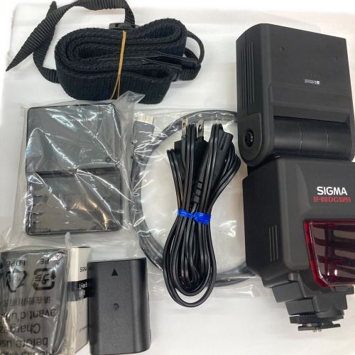 SIGMA (シグマ) 一眼レフカメラ sd Quattro フラッシュ・予備