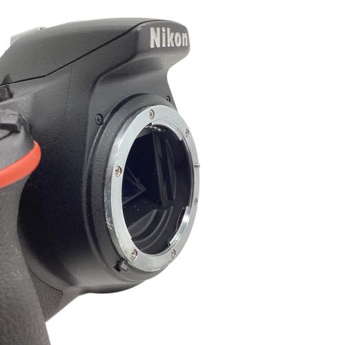 Nikon (ニコン) デジタル一眼レフカメラ D5500｜トレファクONLINE