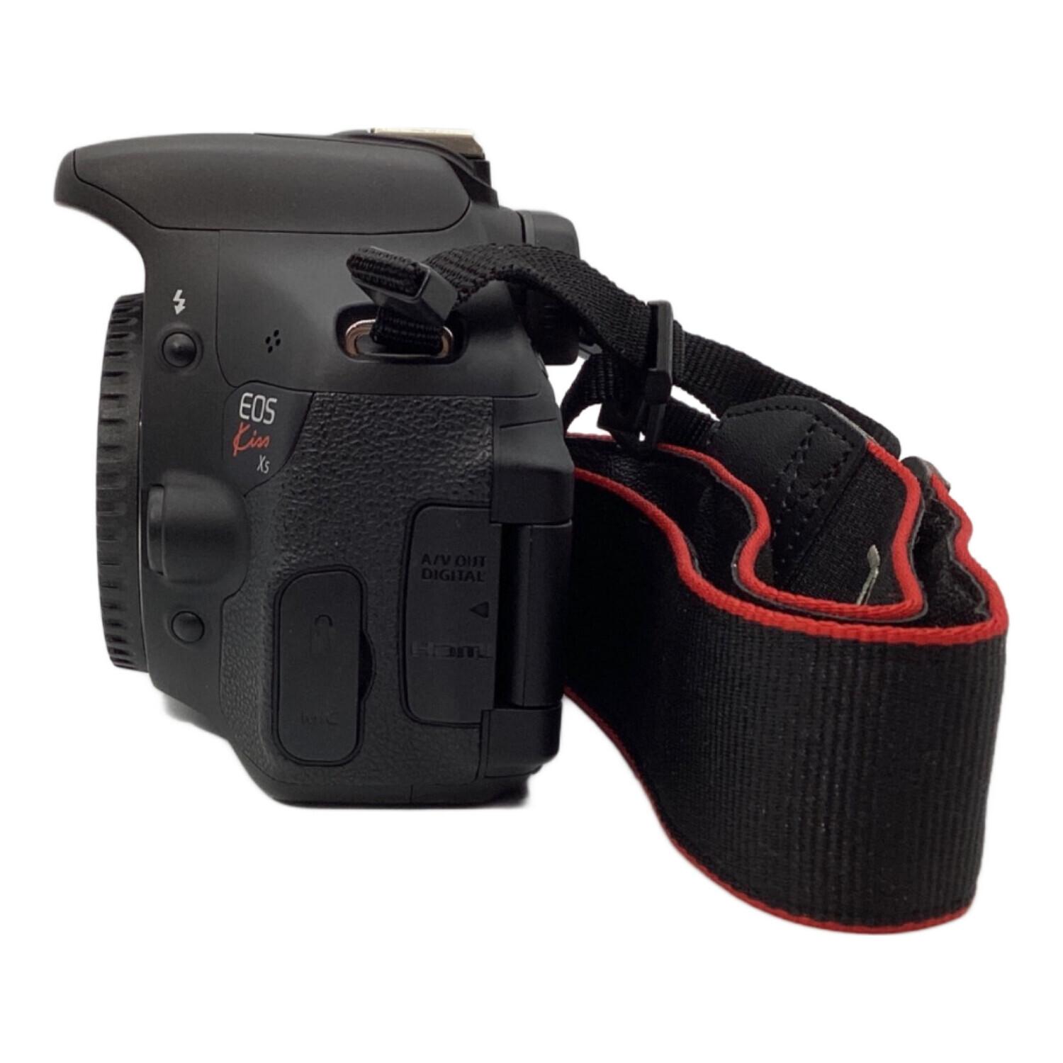 CANON (キャノン) デジタル一眼レフカメラ 2011年発売モデル EOS Kiss