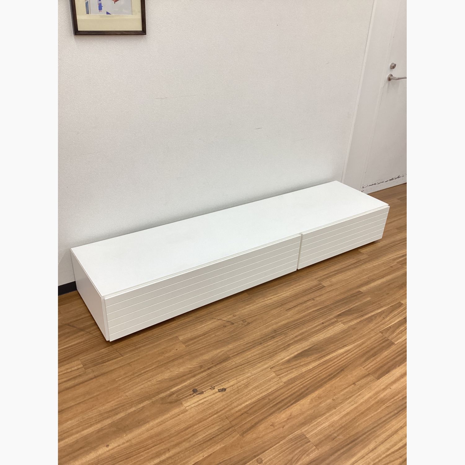 BoConcept (ボーコンセプト) テレビボード Lugano 格子フロント ベース