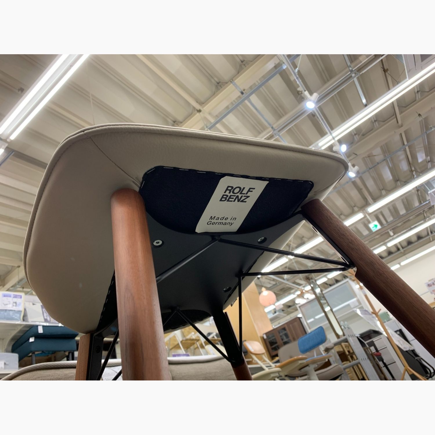 ROLFBENZ (ロルフベンツ) ダイニングチェアー 616｜トレファクONLINE