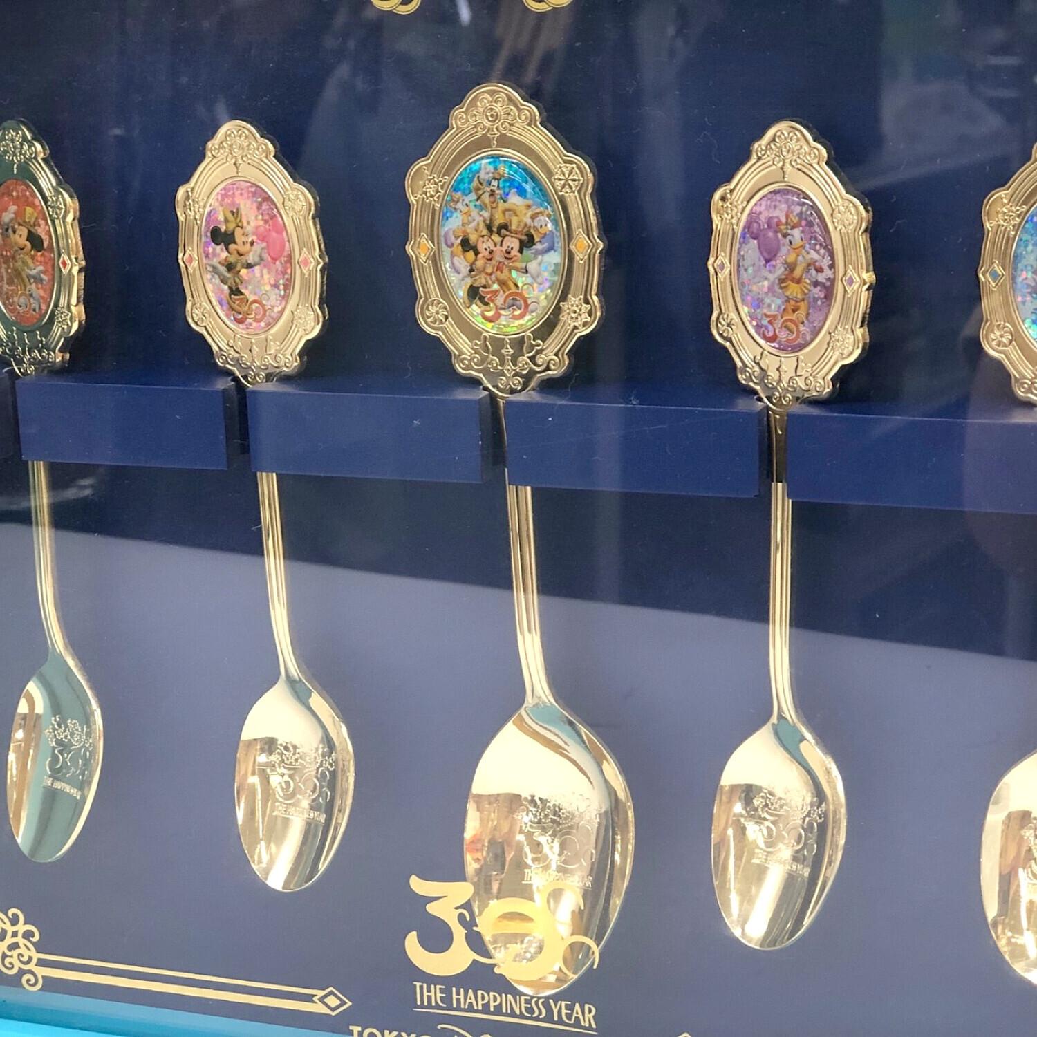 DISNEY (ディズニー) 30周年記念カトラリーセット｜トレファクONLINE