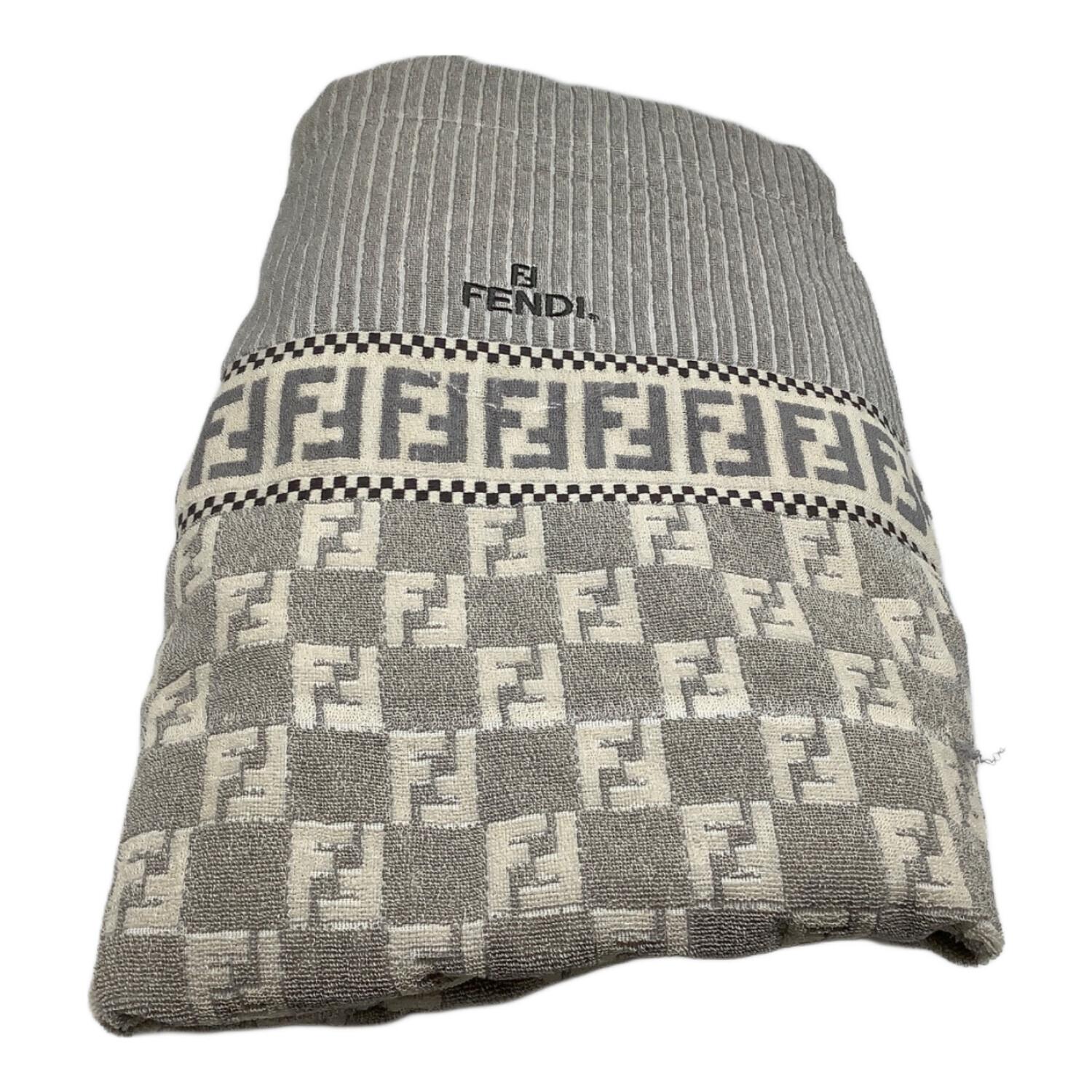 FENDI (フェンディ) タオルシーツ｜トレファクONLINE