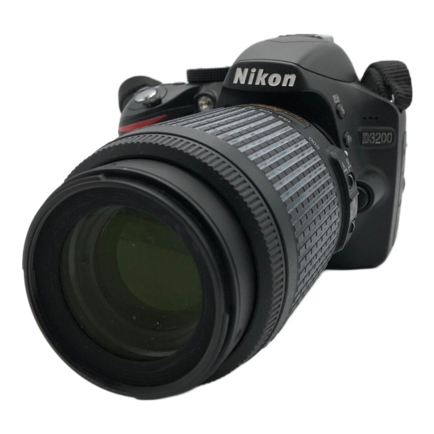 Nikon (ニコン) デジタル一眼レフカメラ D3200 ダブルズームキット