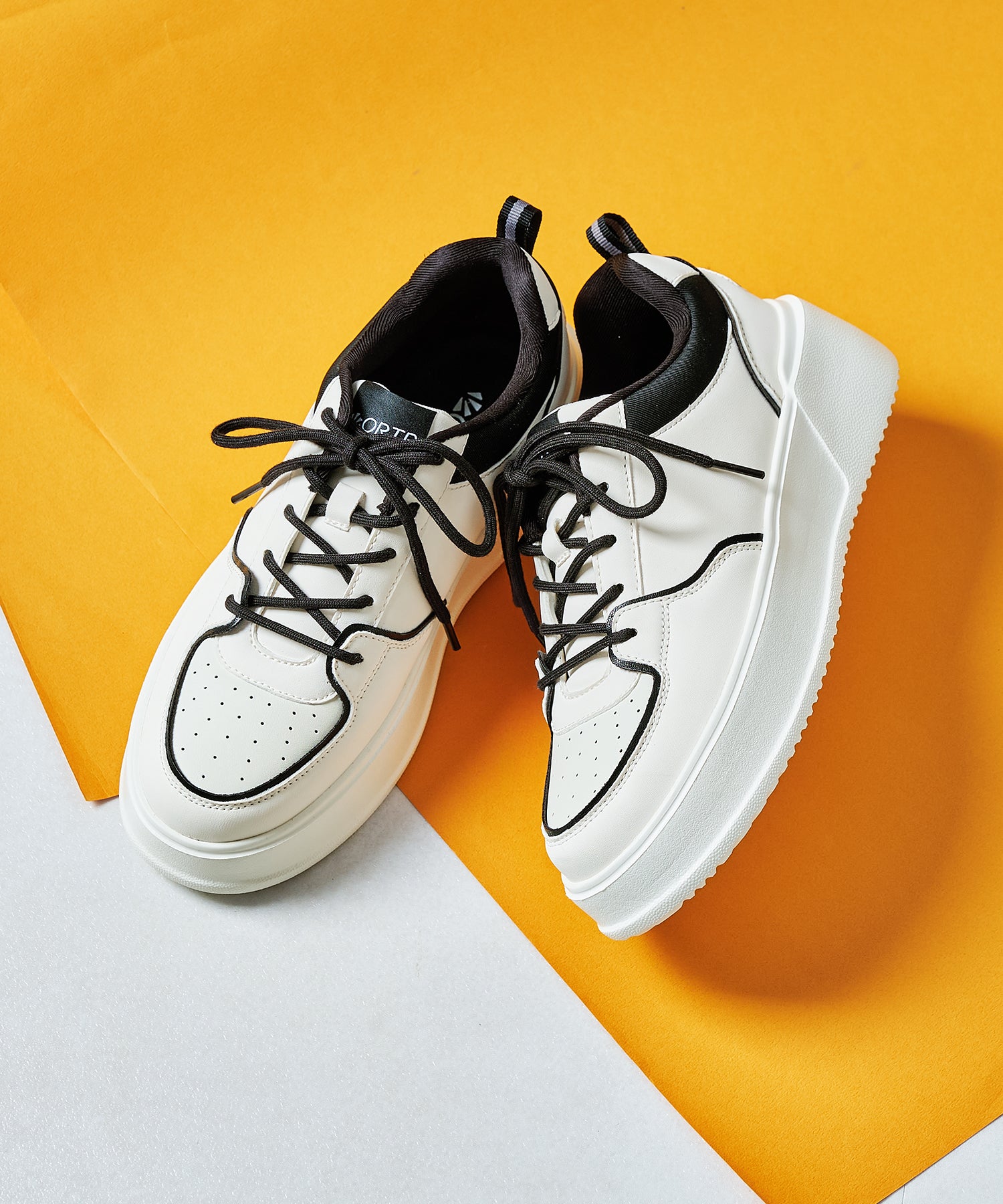 バイカラーボリュームソールスニーカー/OT3750 – ORIENTALTRAFFIC