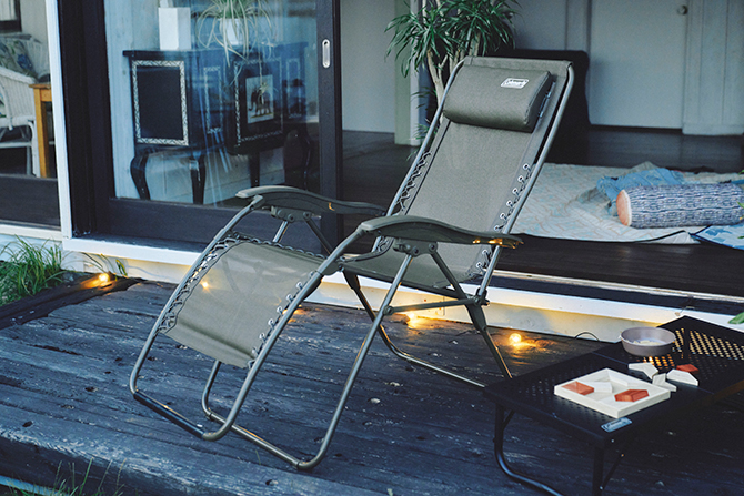 キャンプやベランダで大活躍！インフィニティチェアで味わう極上の