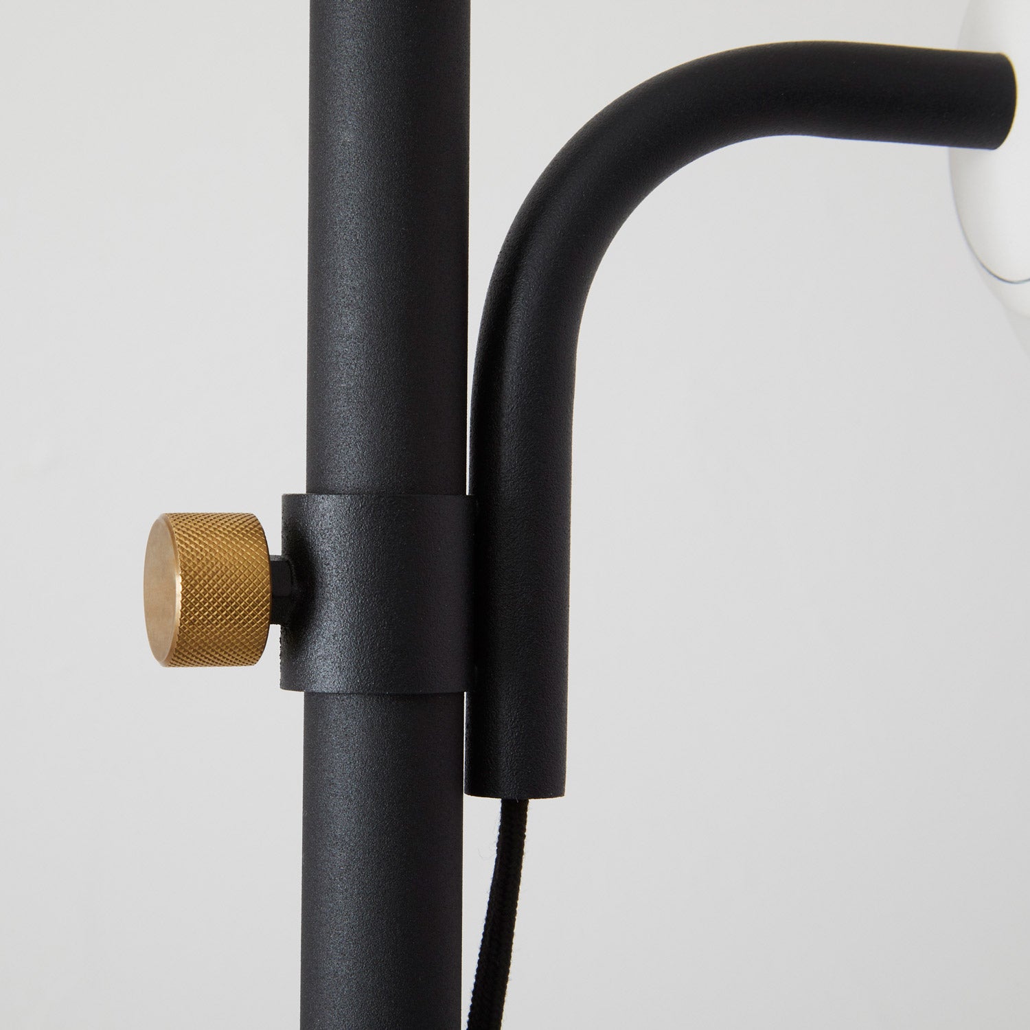 Ball Lamp Black 縦・横取付 D-BA-BK｜平安伸銅工業オンラインショップ