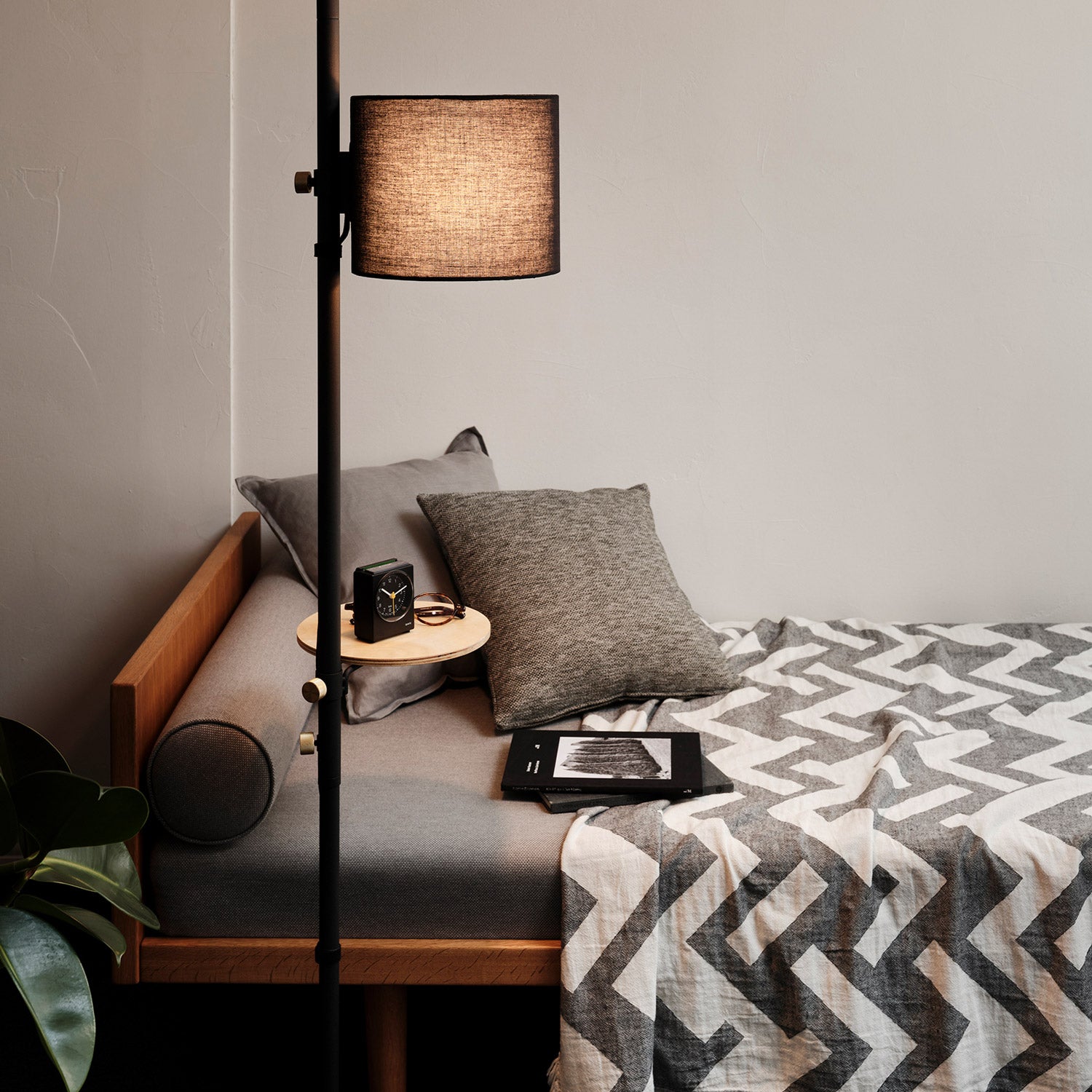 Fabric Lamp Black 縦取付 D-FB-BK｜平安伸銅工業オンラインショップ