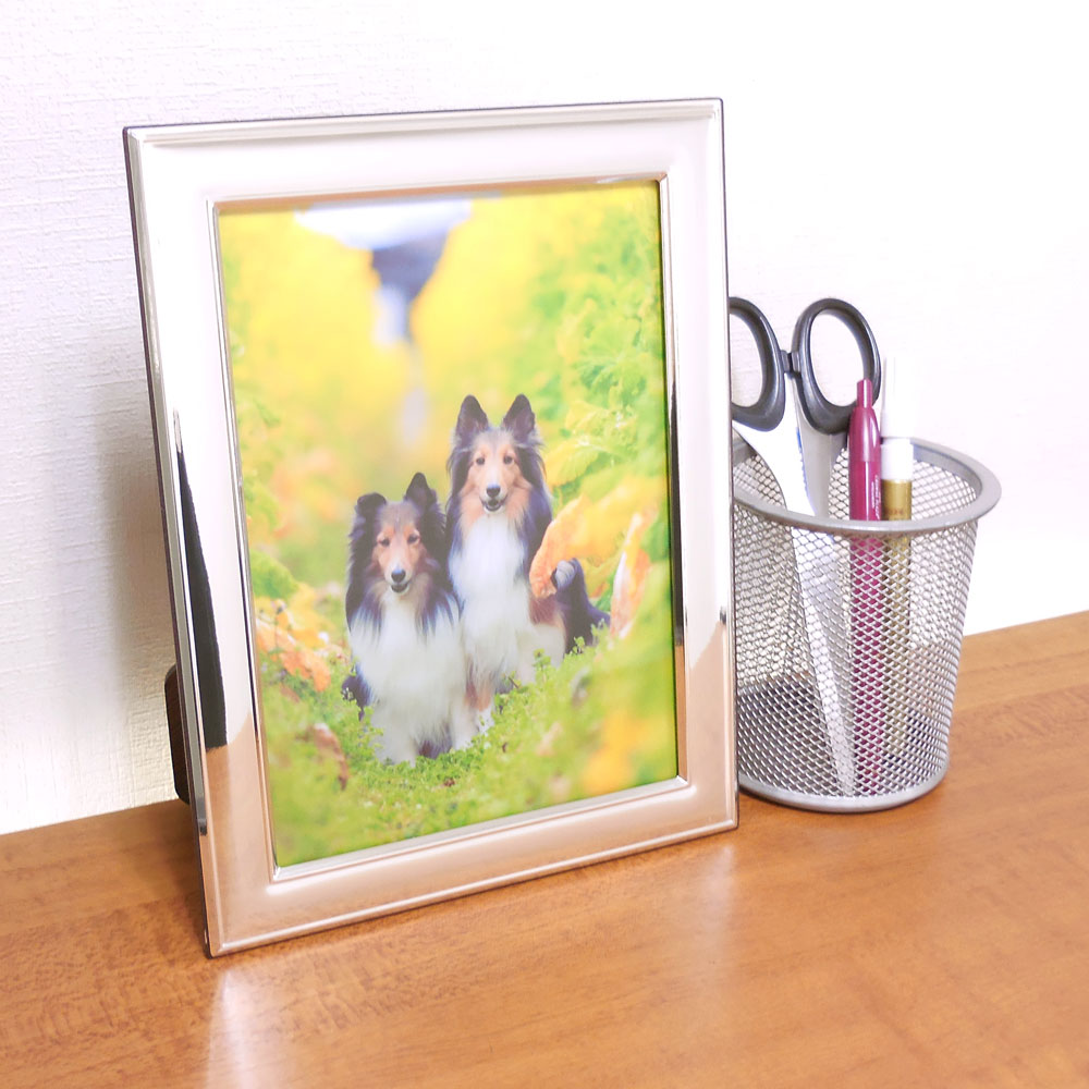 シルバーフォトフレーム 写真立て フォトスタンド プレーン 縁取り