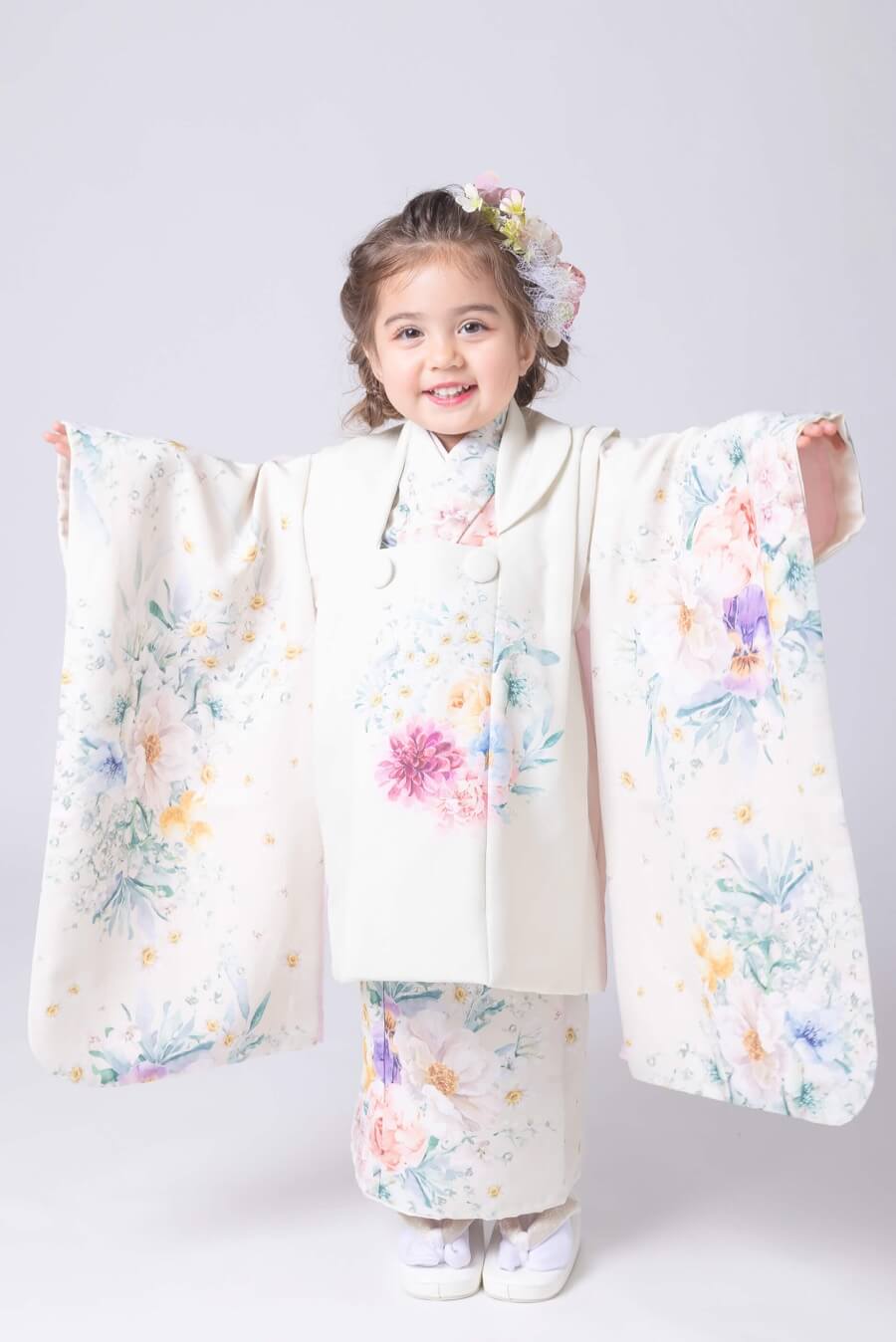 夢工房 7歳 女の子 着物 七五三 四つ身 手毬 クリーム 夢工房 7歳