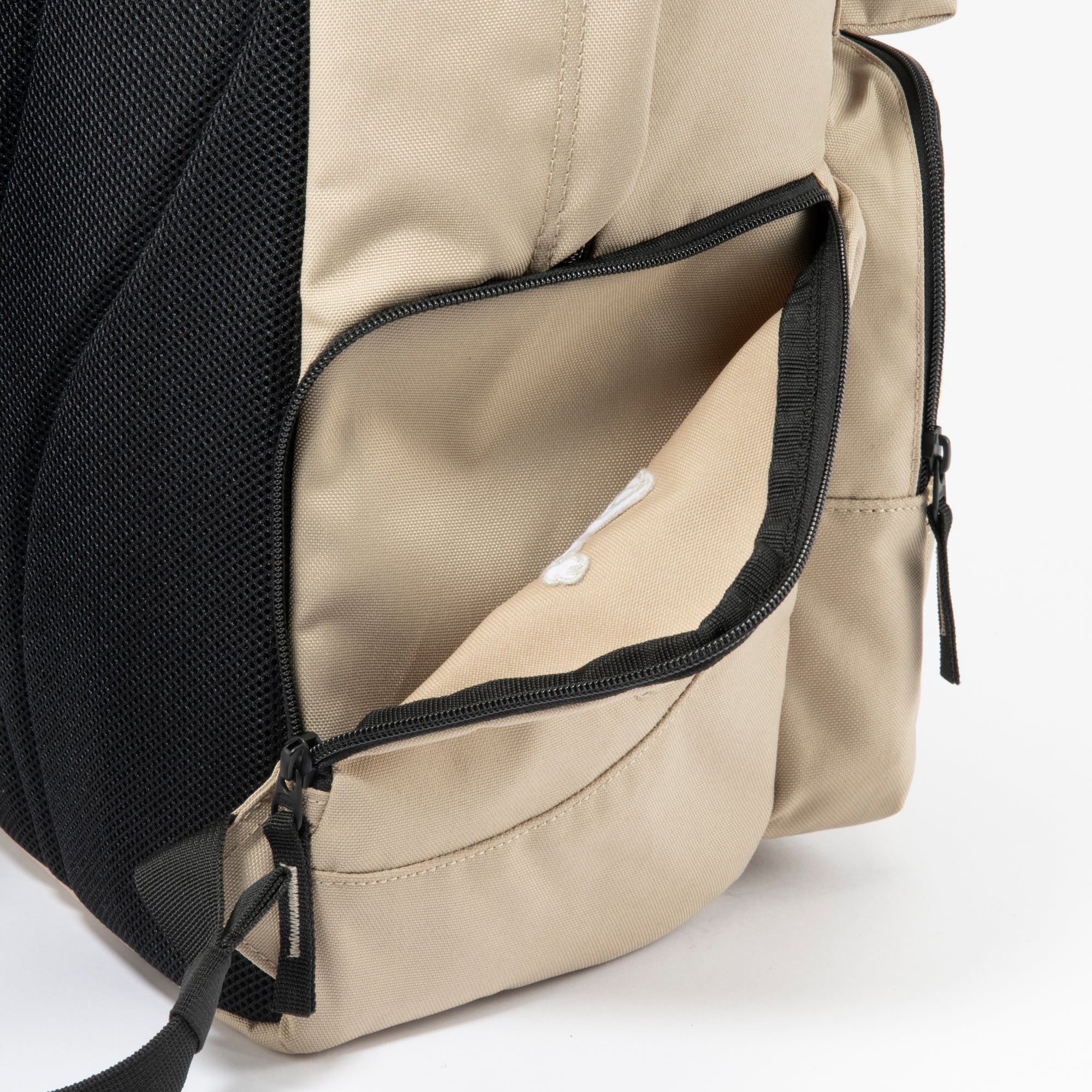 x NEW JACK | POCKETPACK NJ | Large Backpack | 60272 – EDGELINK