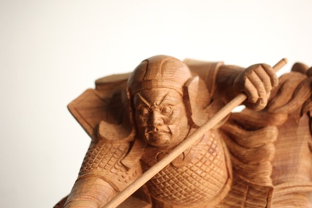 横山一夢 木彫武者 共箱 X451｜骨董店 のびる 古美術 骨董 和風建具 蔵