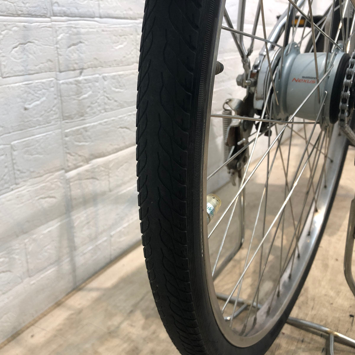 中古電動自転車 ブリヂストン ACL ロイヤル 8 シルバー 27インチ YW087