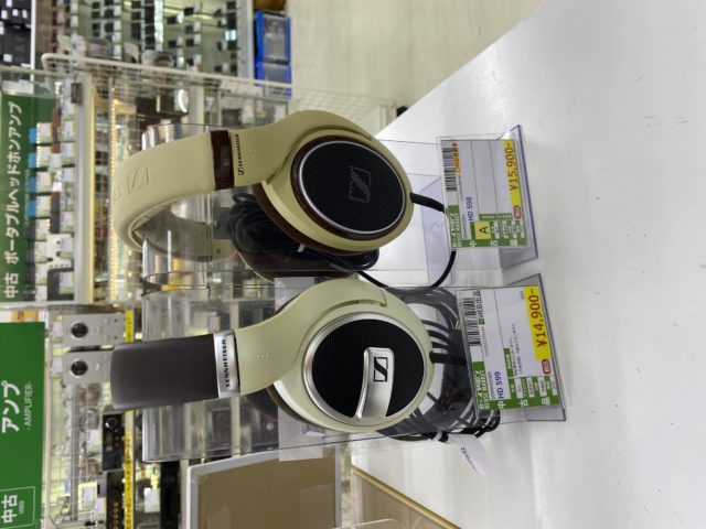 中古速報】ゲームでも音楽でもなんでもありで可愛いヘッドホン