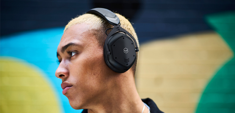 新製品】V-MODA から『Crossfade 3 Wireless マットブラック』が12月10