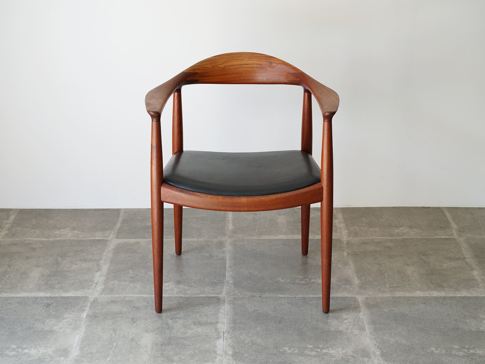 Hans J. Wegner（ハンス・J・ウェグナー) JH503 ザチェア Johannes