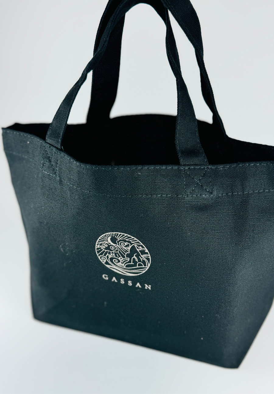 月山 キャンバストートバックS 黒 - 吉田酒造 公式オンラインショップ