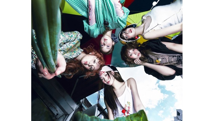 LE SSERAFIM、「SPAGHETTI (feat. j-hope of BTS)」MV再生数1000万回