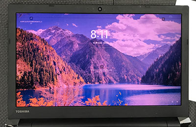 dynabook T75/FBの画面が赤い、線が入った修理 | 液晶修理センター