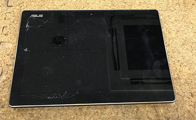 ASUS Z300CLの画面割れ タッチ操作ができない修理 | 液晶修理センター