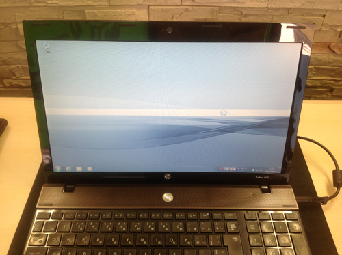 ノートパソコンの液晶を外部モニターに接続する方法 | 液晶修理センター