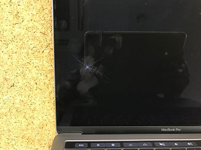 MacBook Proの画面が真っ暗で映らない原因・対処法と修理実績