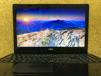 富士通 LIFEBOOK WA1/A3 液晶画面割れのパソコン修理 | 液晶修理センター