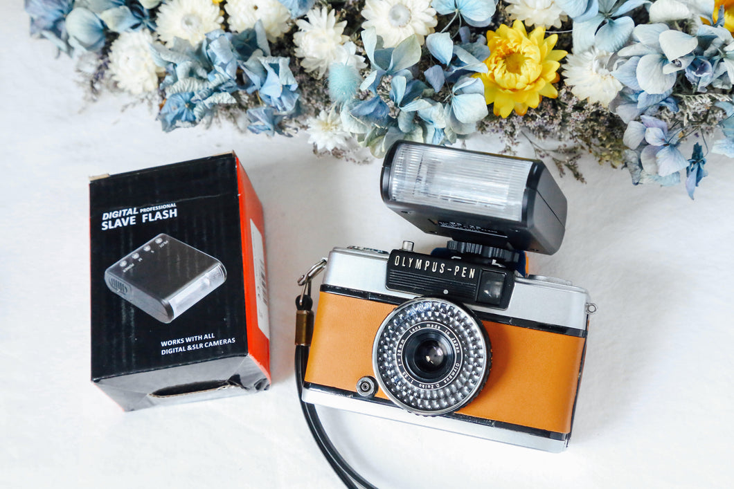 フィルムカメラ&デジタルカメラ マニュアルストロボ（フラッシュ）GN18